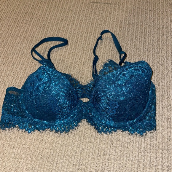 Sparkly Bra - Picture 1 of 5